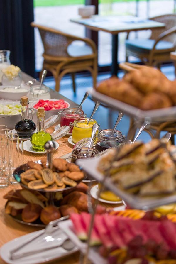 Yaremche Club Hotel المظهر الخارجي الصورة