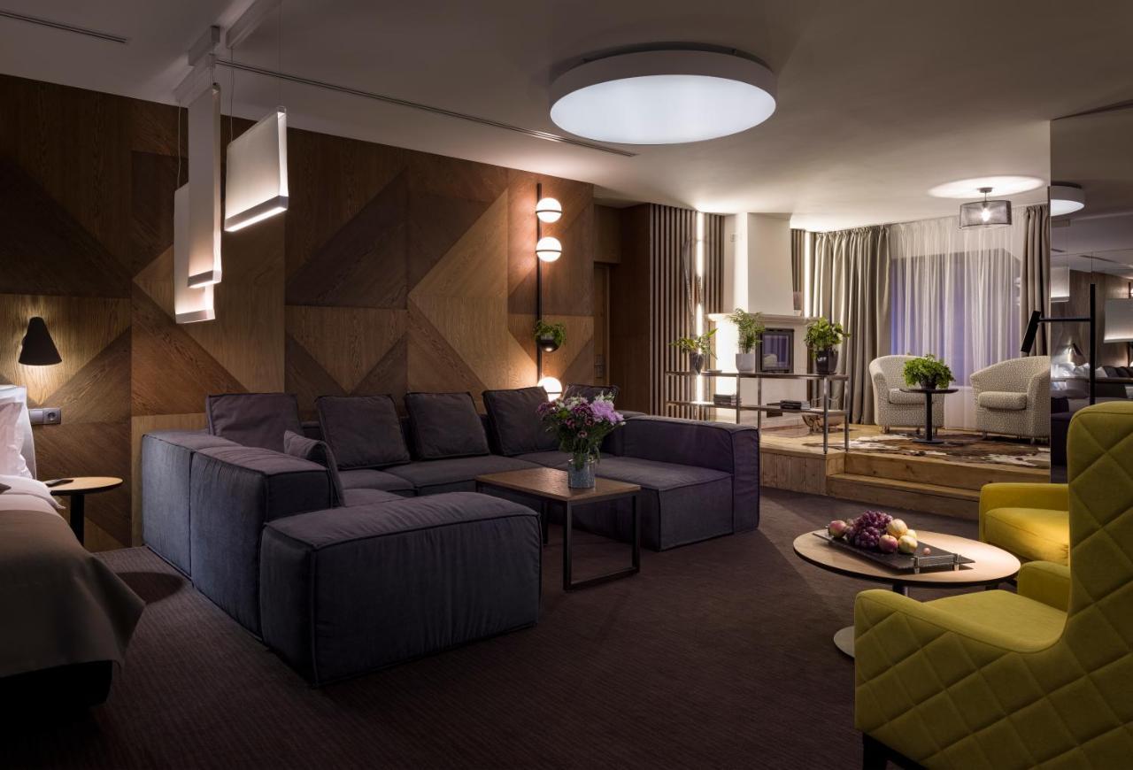 Yaremche Club Hotel المظهر الخارجي الصورة