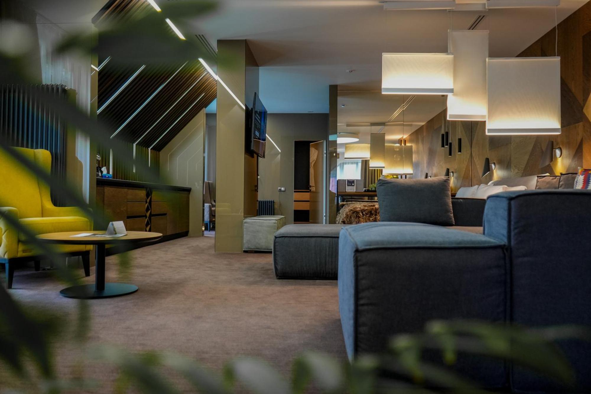 Yaremche Club Hotel المظهر الخارجي الصورة